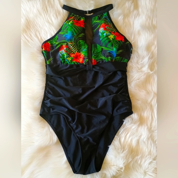 One Piece Bathing Suit - Picture 1 of 4